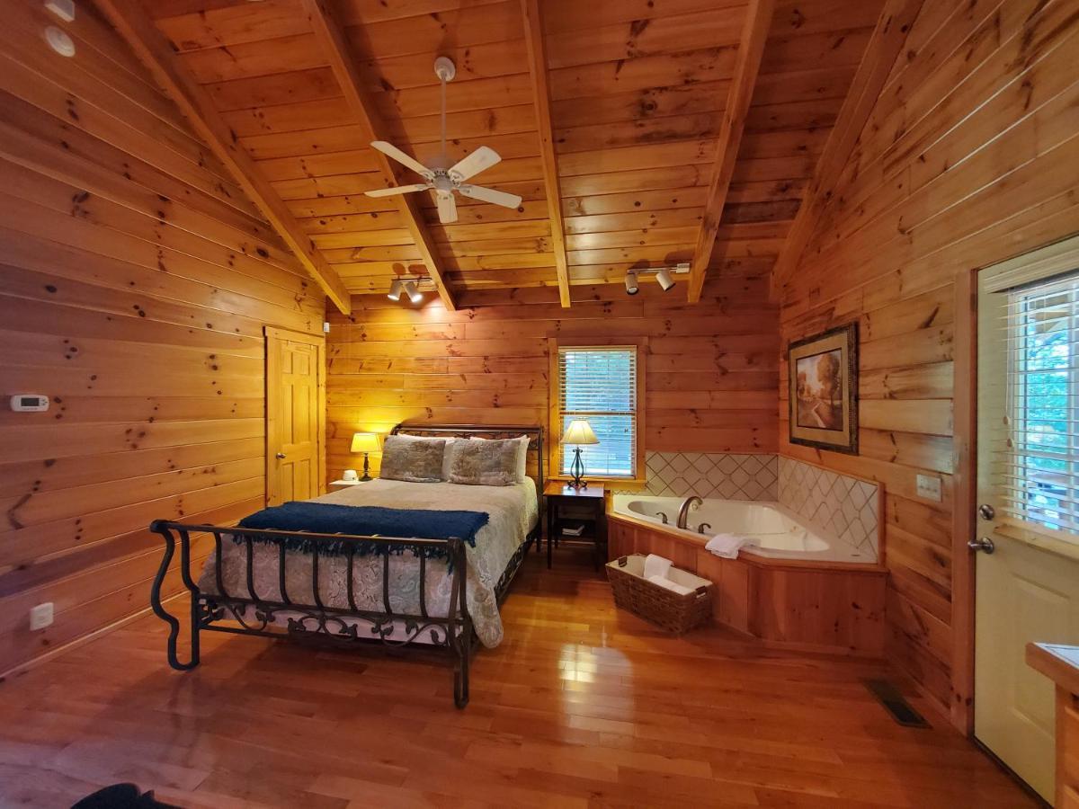 New River Trail Cabins Galax Экстерьер фото