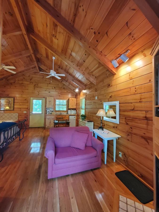 New River Trail Cabins Galax Экстерьер фото