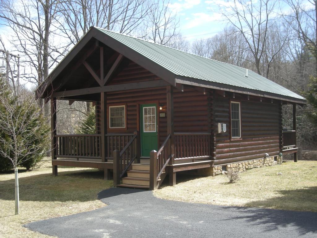 New River Trail Cabins Galax Экстерьер фото